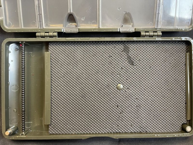 Повідочниця, зручна, на магнітах